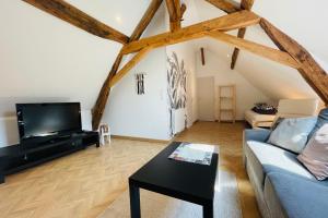 Beautiful charming T3 duplex in the center of a small wine village