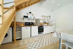 Beautiful charming T3 duplex in the center of a small wine village