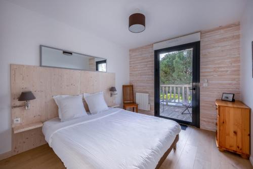 Beautiful flat for 6 with terrace garden and parking space