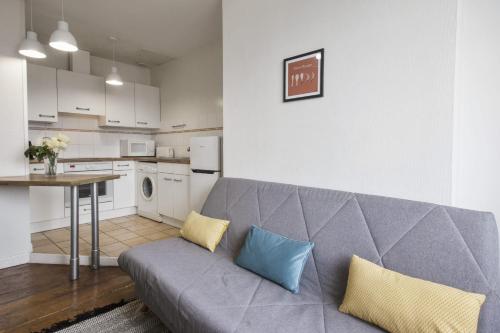 Beautiful flat with a view on the Nive river in Bayonne - Welkeys