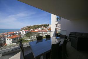 Beautiful Nazaré Apartment, close to the Beach!