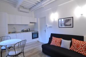 Appartement Beautiful one-bedroom apartment -StayInAntibes - Picasso 2 2 Rue des Bains 06600 Antibes Provence-Alpes-Côte d\'Azur
