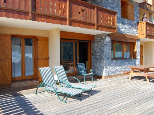 Beautiful south facing chalet