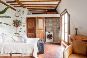 Beautiful studio with little balconies - Paris - Welkeys