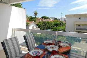 Appartement Beautiful two-room apartment \ 16 Avenue des Chênes 06600 Antibes Provence-Alpes-Côte d\'Azur