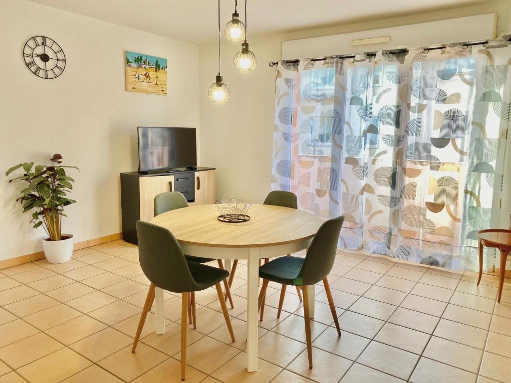 Appartement Beaux Arts T3 Duplex, Rénové Lumineux + Garage 38 Rue Yéhudi Ménuhin 34000 Montpellier