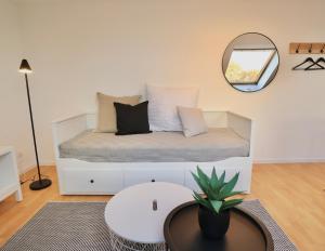 BEECH APARTMENT: MAISONETTE + FREE PARKING + NETFLIX