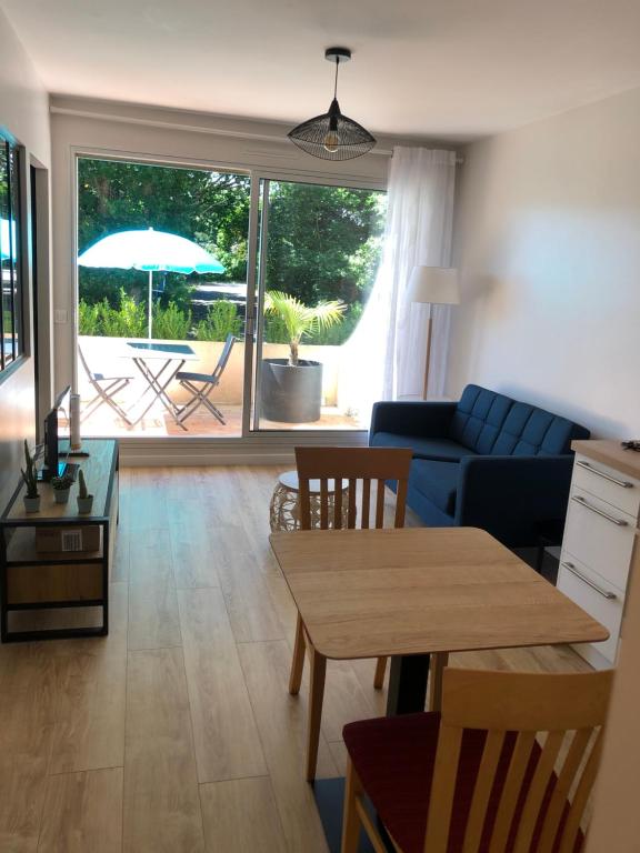 Appartement Beg-Meil 200 m plage et sentiers T2 avec terrasse 31 Chemin de Kerambigorn 29170 Fouesnant