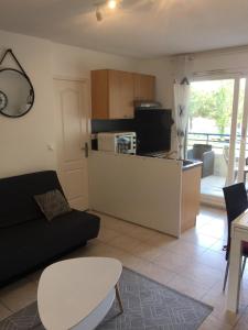 Appartement Bel appart avec piscine à 5min à pied de la plage 628 Avenue Georges Vigneron 83600 Fréjus Provence-Alpes-Côte d\'Azur