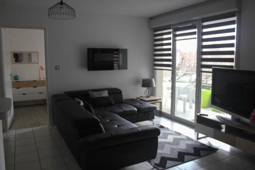 Bel appart T2,calme et lumineux, avec balcon, proche du centre ville avec parking privé