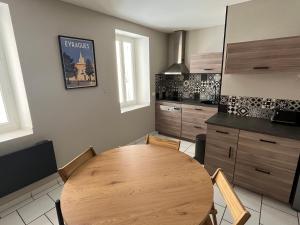 bel appartement 2 chambres au coeur du village