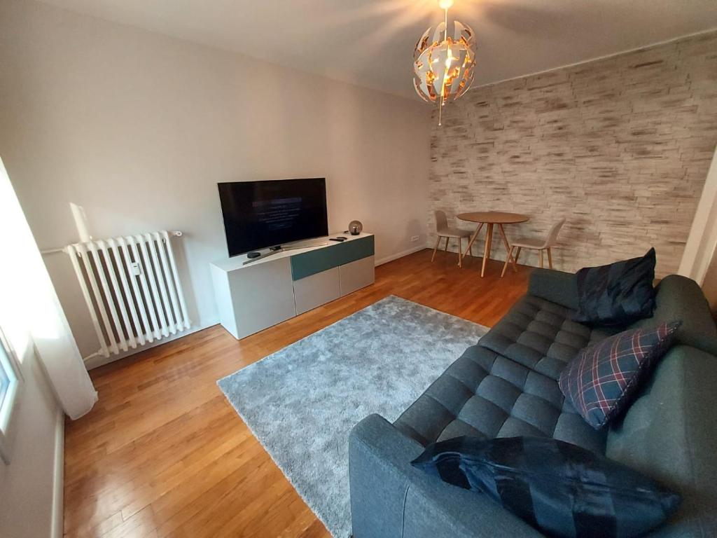 Bel appartement 2 pièces, sortie de métro ligne 8 148 Rue de Paris, 94220 Charenton-le-Pont