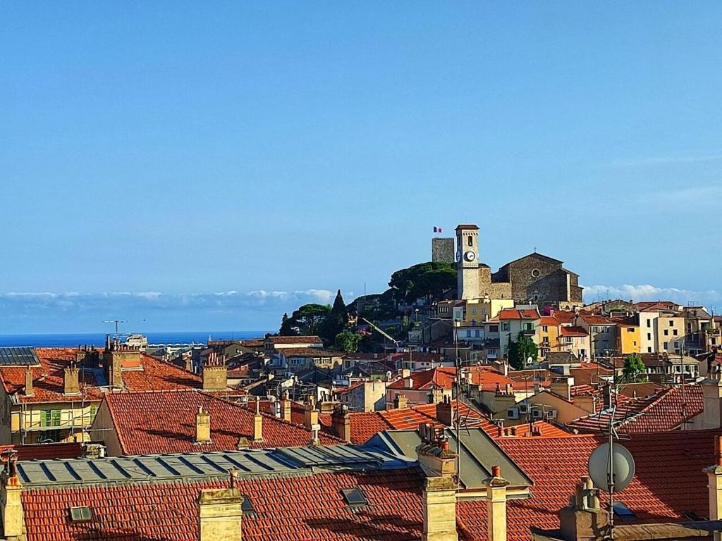 Bel Appartement 5* Vue Mer Et Suquet - Centre Cannes 18 Rue Pierre Graglia, 06400 Cannes