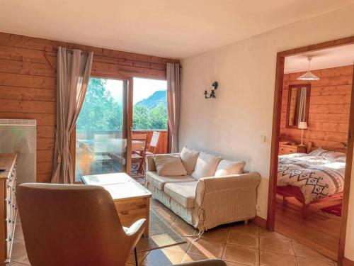 Bel appartement au calme vue vallée