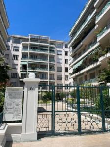 Bel appartement au coeur du Carré d'Or Masséna