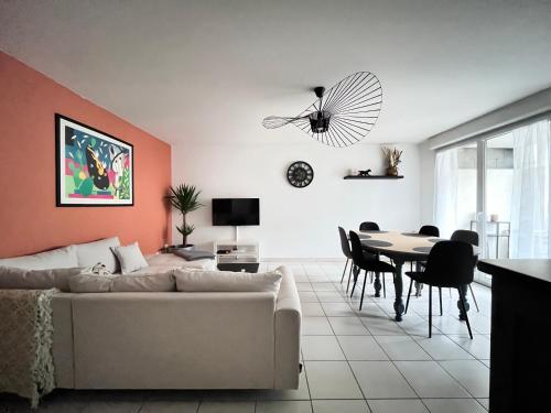 Bel appartement avec balcon