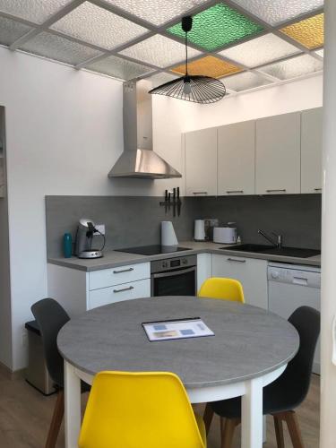 Bel appartement avec cour classé 3* Angelus 4P