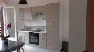 Bel appartement avec grande terrasse ensoleillée et jardin