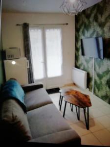 Bel appartement avec jardin à 50m des plages du debarquement