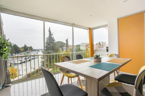 bel appartement avec magnifique vue marina