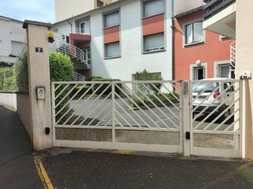 Bel appartement avec micro ext et parking privé