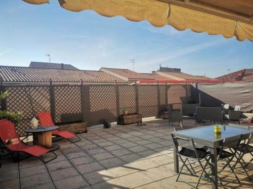 Bel appartement avec terrasse et jaccuzy