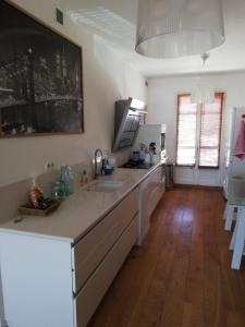 Bel appartement avec terrasse sur le port