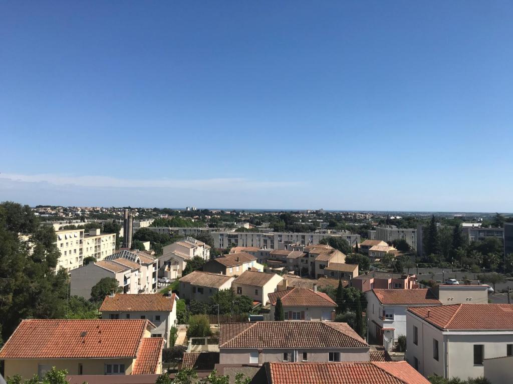 Appartement BEL APPARTEMENT AVEC VUE ET PARKING PRIVE 183 Avenue Jean Moulin 34500 Béziers