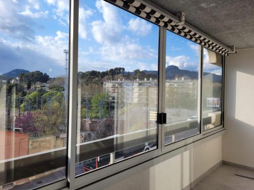 Bel appartement Centre d'Aubagne proche Calanques Cassis Marseille