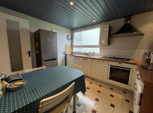 Bel appartement clair à 10mn du port à pied