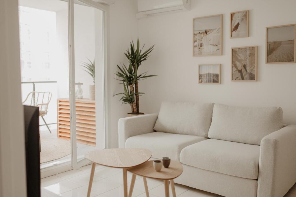 Appartement Bel appartement climatisé avec place de parking 7 Rue Jean-Eugene Paillas 13010 Marseille