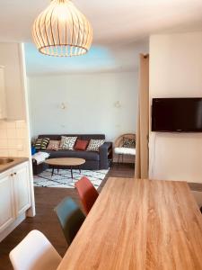 Bel appartement cosy en résidence avec piscine