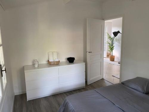 Bel appartement de 90 m2 dans une résidence privée avec jardin