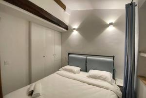 Bel appartement de standing avec mezzanine au coeur du Suquet