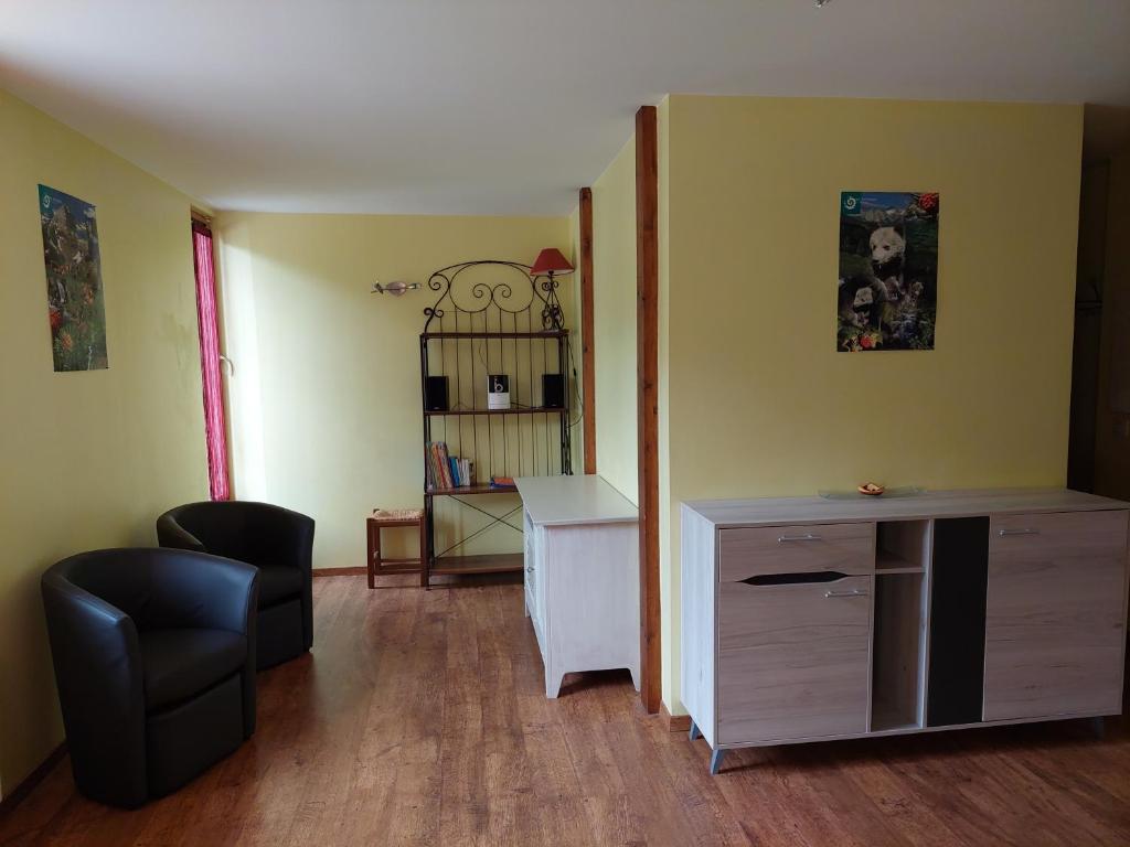 Appartement Bel appartement duplex avec jardin pour 6 personnes 32 Avenue du Barège 65120 Luz-Saint-Sauveur
