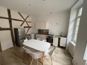 Bel appartement en coeur de ville - 20 minutes du PAL