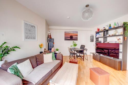Bel appartement lumineux du 16ème proche métro
