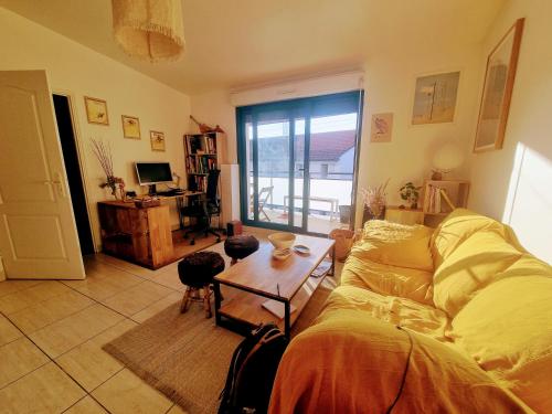 Bel appartement lumineux proche Paris et Parcs