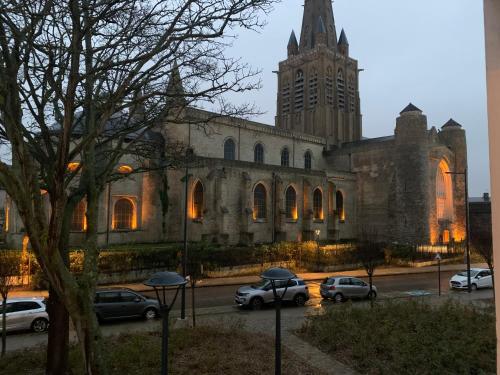 Bel appartement neuf avec jardin, proche mer