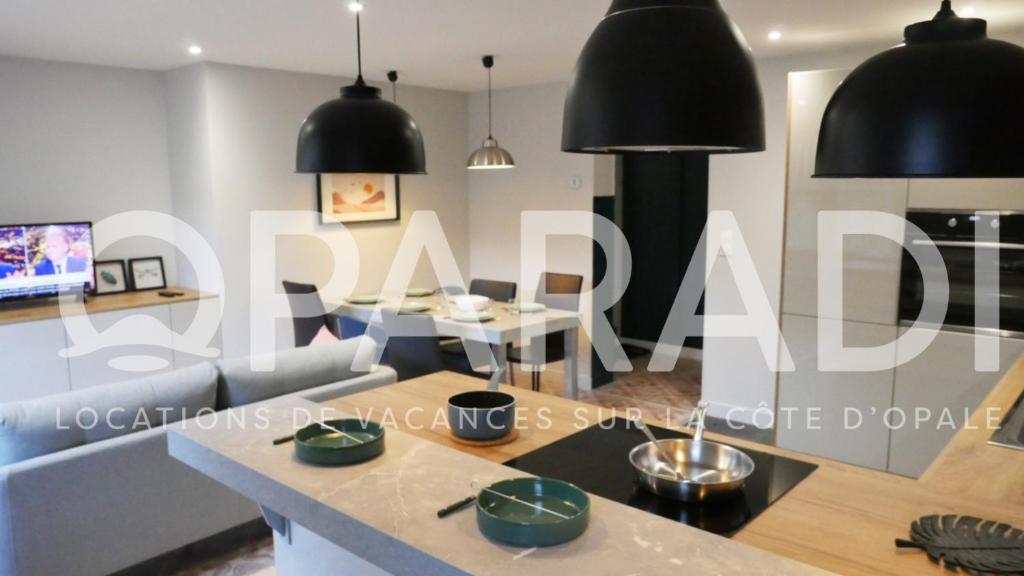 BEL APPARTEMENT OPARADI proche du port 4 Rue du Fort Rouge, 62200 Boulogne-sur-Mer