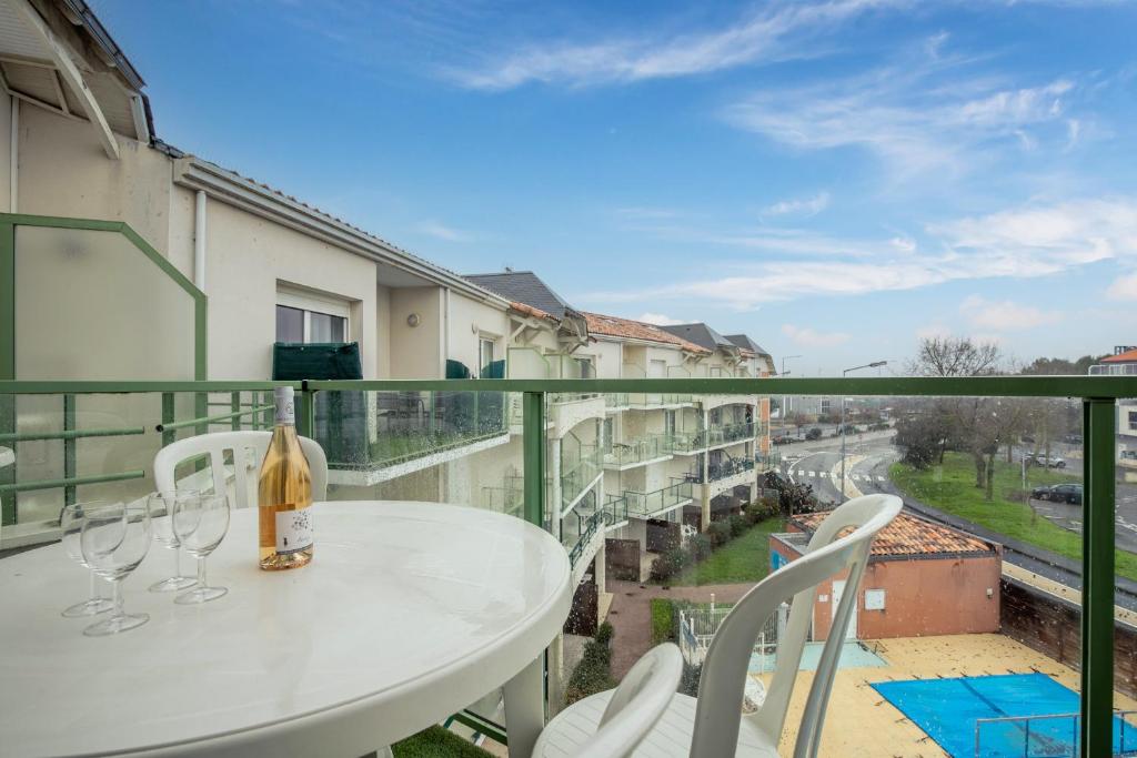Bel appartement pour 4 personnes au coeur de La Chaume Joseph Benatier, A et B, 20, 85100 Les Sables dʼOlonne
