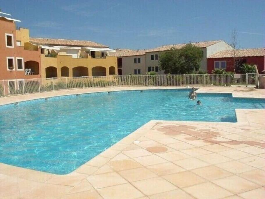 Bel appartement pour 6 personnes dans résidence avec piscine 500 m plage Les Lavandiers Chene Vert B15, 83240 Cavalaire-sur-Mer