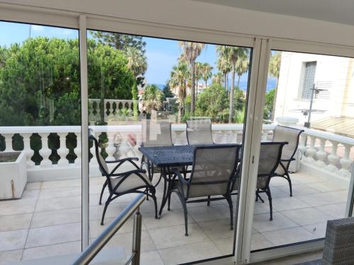 bel appartement proche de la croisette