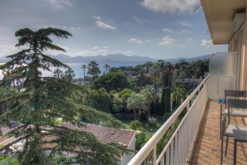BEL APPARTEMENT PROCHE PLAGE ET CENTRE VILLE