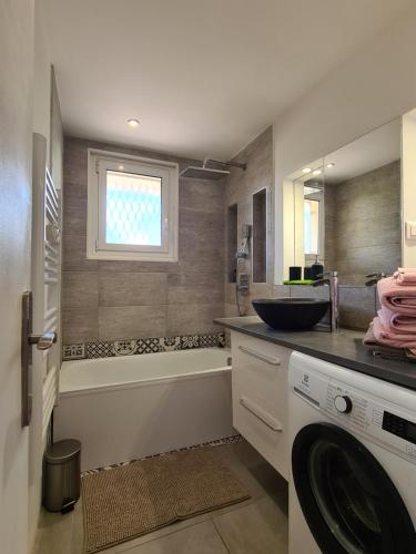 Bel appartement rénové - Très belle vue dégagée