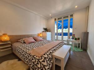 Bel appartement rénové - Très belle vue dégagée