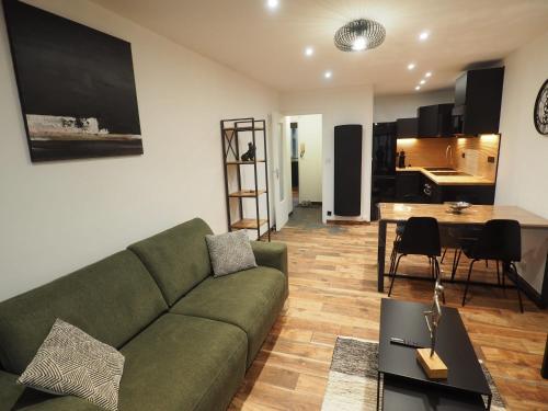 Bel appartement T2 rénové proche du centre-ville