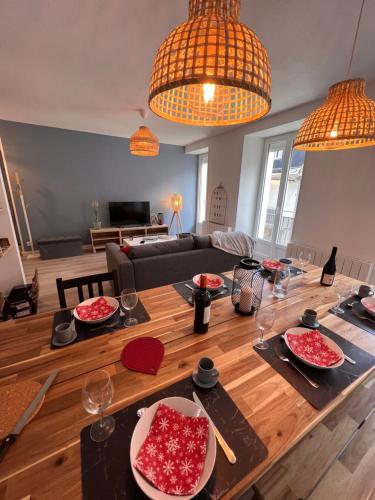 Bel appartement T3 rénové avec cour intérieure - Villa Marie