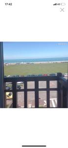 Bel appartement vue mer centre-ville, face plage