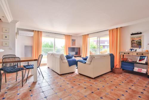 bel appartement vue mer dans domaine